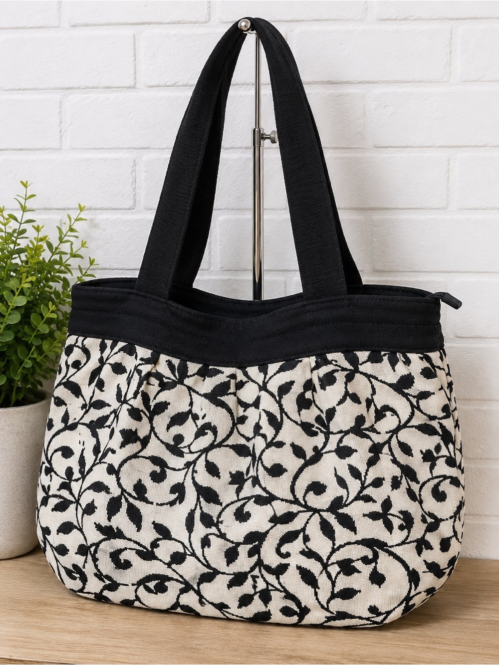 Earth Divas Handmade Black White Floral Tapestry Tote Bag Fair Trade